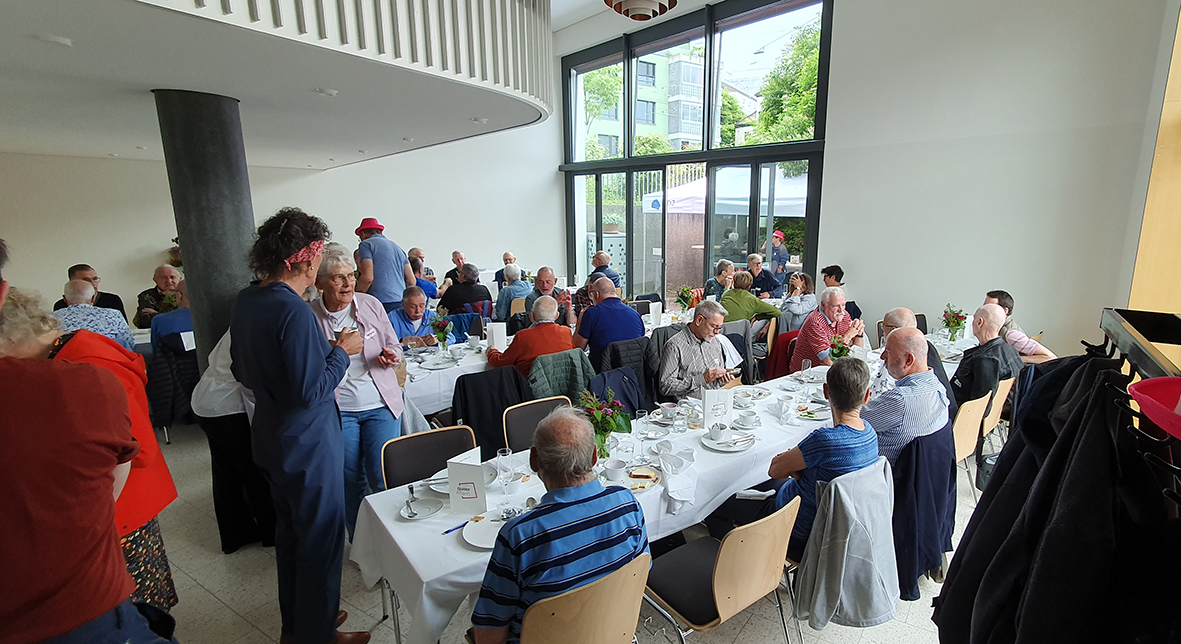 VERNETZUNGSBRUNCH 2025