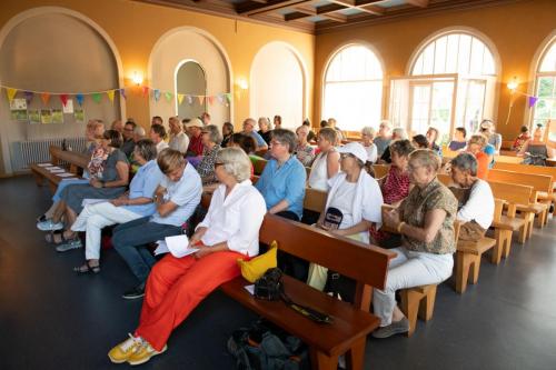 05 Einweihung-Regenbogenruhe ©Sandra-Meier-gestaltungskiosk.ch-10