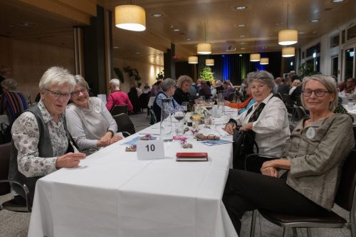 qA Weihnachtsdinner ©Sandra-Meier-gestaltungskiosk.ch-32