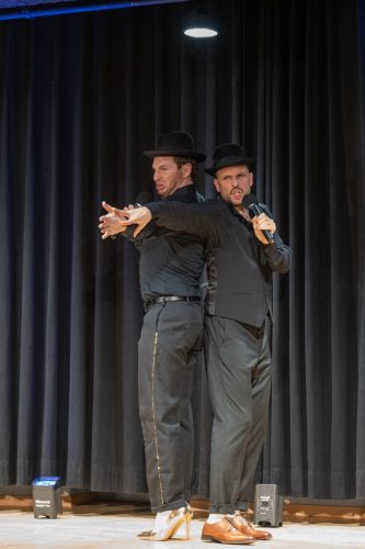 qA Weihnachtsdinner-Show ©Sandra-Meier-gestaltungskiosk.ch-34