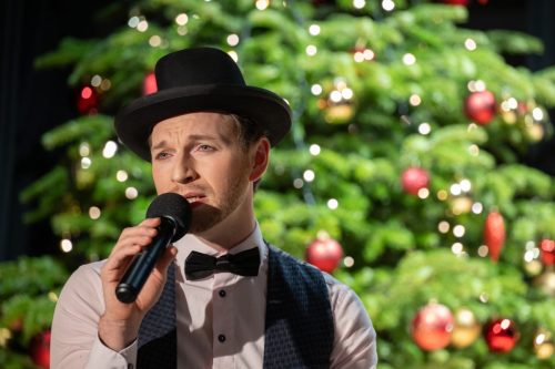 qA Weihnachtsdinner-Show ©Sandra-Meier-gestaltungskiosk.ch-6