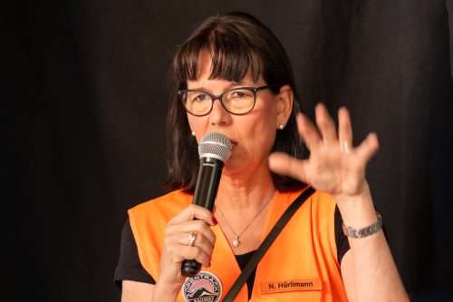 02 queerSalon-25 Barbara-Bosshard-mit-Nadia-Huerlimann © Sandra-Meier-gestaltungskiosk.ch-22