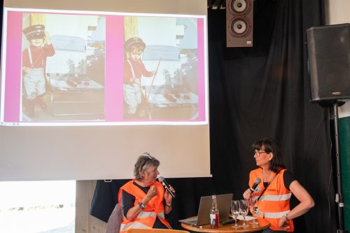 04 queerSalon-25 Barbara-Bosshard-mit-Nadia-Huerlimann © Sandra-Meier-gestaltungskiosk.ch-2