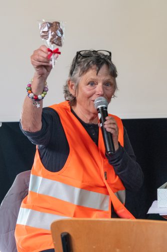 11 queerSalon-25 Barbara-Bosshard-mit-Nadia-Huerlimann © Sandra-Meier-gestaltungskiosk.ch-8