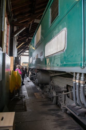 19 queerSalon-25 Besichtigung-mit-Nadia-Huerlimann © Sandra-Meier-gestaltungskiosk.ch-6