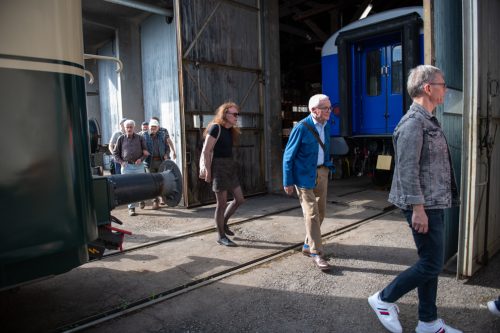 32 queerSalon-25 Besichtigung-mit-Nadia-Huerlimann © Sandra-Meier-gestaltungskiosk.ch-17