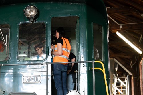 41 queerSalon-25 Besichtigung-mit-Nadia-Huerlimann © Sandra-Meier-gestaltungskiosk.ch-36