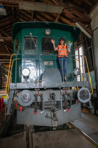 43 queerSalon-25 Besichtigung-mit-Nadia-Huerlimann © Sandra-Meier-gestaltungskiosk.ch-29