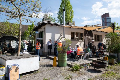 46 queerSalon-25 Apero-mit-Nadia-Huerlimann © Sandra-Meier-gestaltungskiosk.ch-38