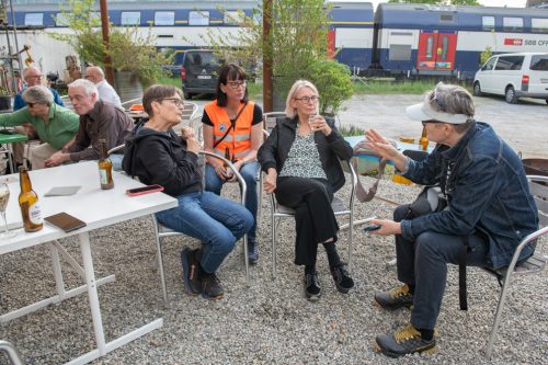 50 queerSalon-25 Apero-mit-Nadia-Huerlimann © Sandra-Meier-gestaltungskiosk.ch-43