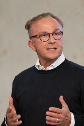 05 queerAlternZuerich GV-2026 Vincenzo-Paolino© Sandra-Meier-gestaltungskiosk.ch-2