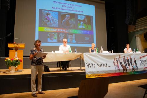 queerAltern-Durchbruch-Espenhof Volkshaus 10-07-2020©Caroline-Bisang-14